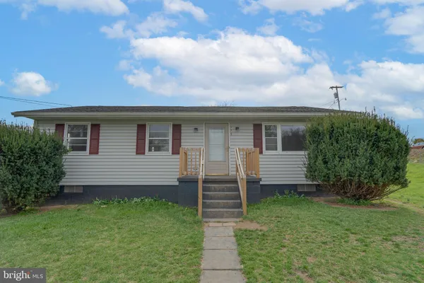$290,000 | 304 South Reymann Street, Ranson, WV 25438