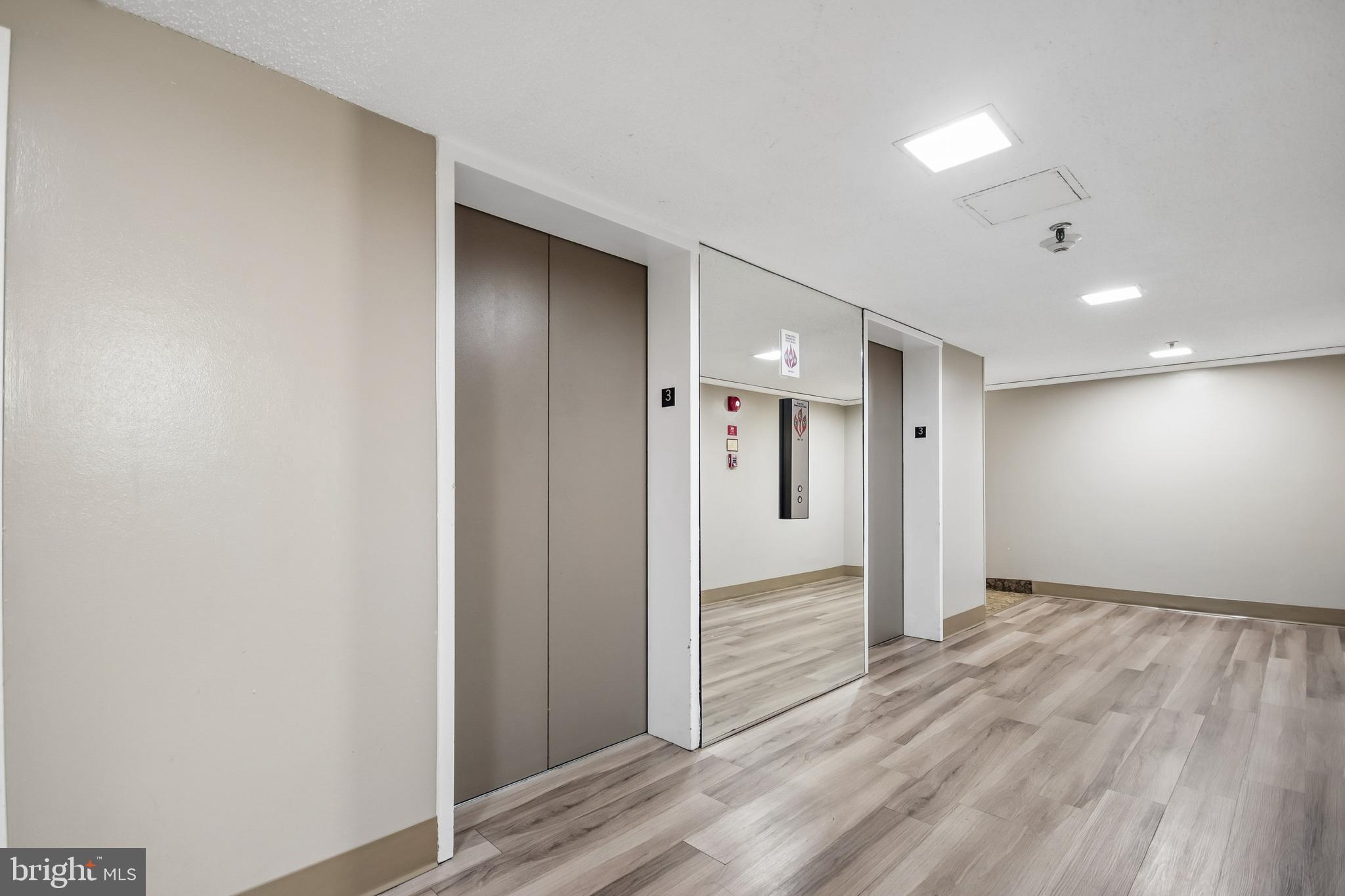 5911 Edsall Road, Unit 309 Alexandria, VA 22304 - Photo 2 of 25
