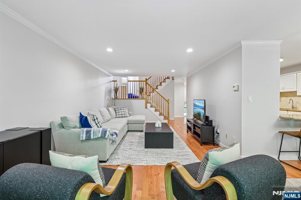 40 Rio Vista Drive Allendale, NJ 07401 - Photo 17 of 33