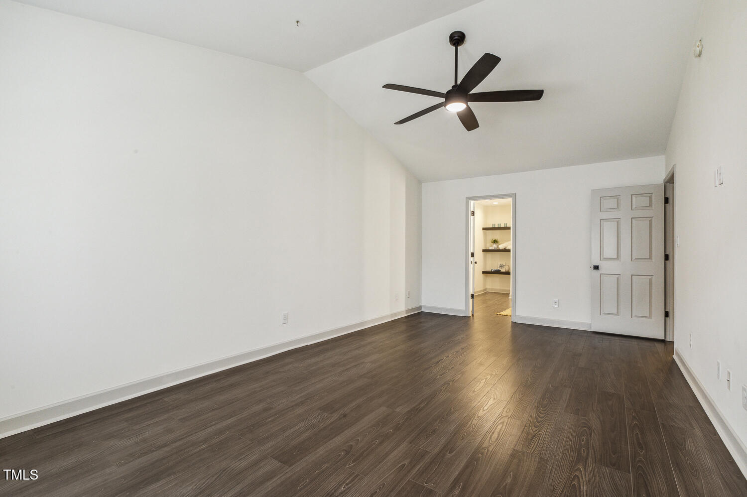 5402 Goldenglow Way Raleigh, NC 27606 - Photo 24 of 44 024