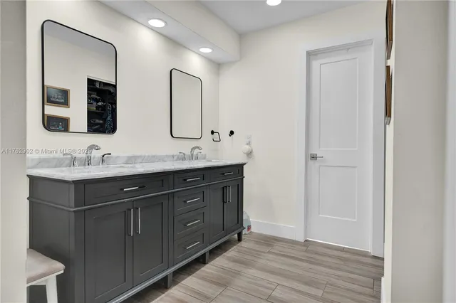 $829,000 | 14914 Southwest 142nd Place, Miami, FL 33186