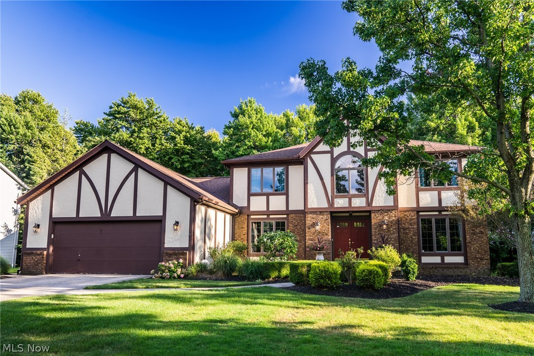 6180 Coldstream Road Highland Heights, OH 44143 - Photo 1 of 35 Gallery Image 1