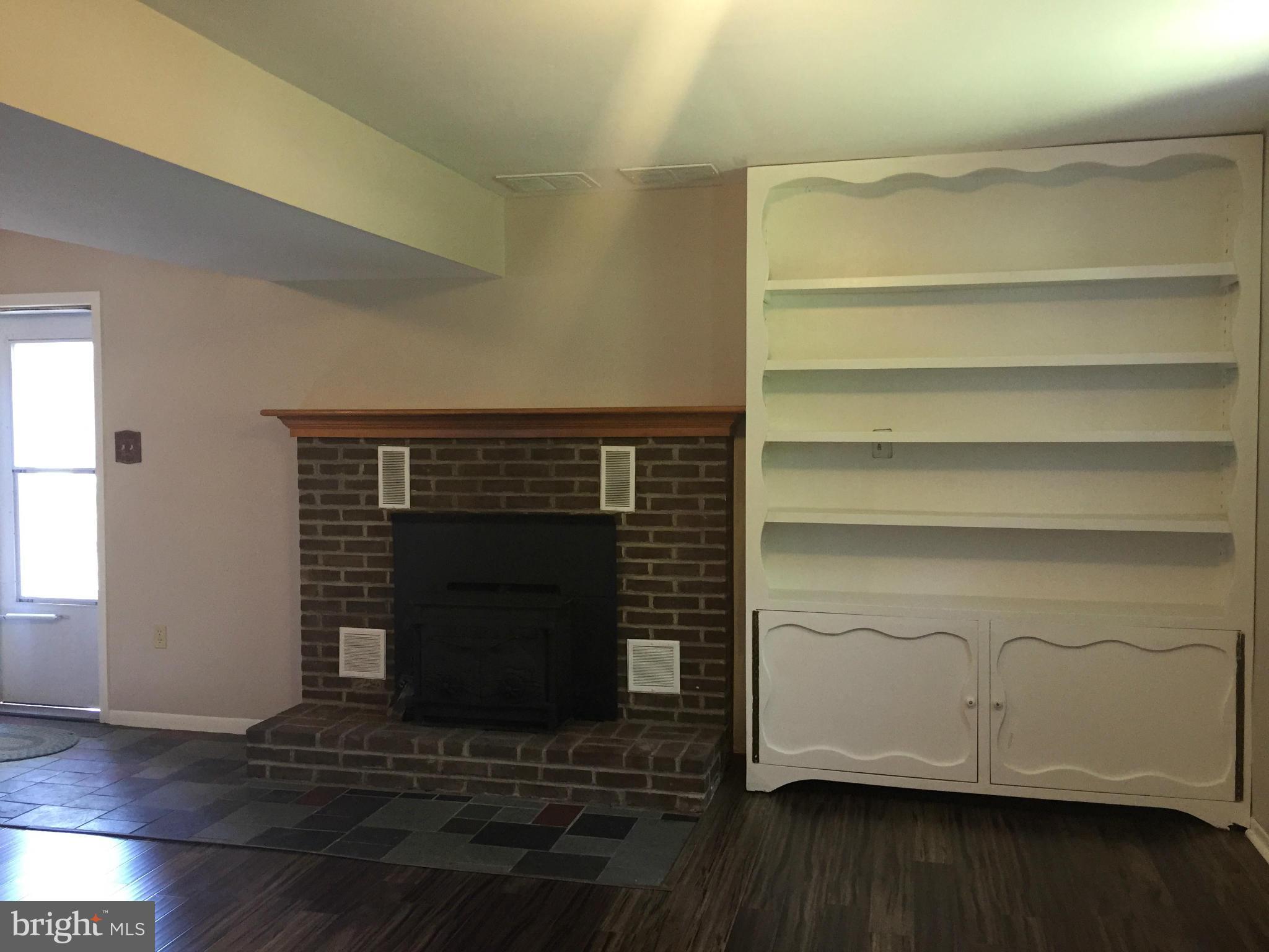 18036 Lappans Road Fairplay, MD 21733 - Photo 10 of 27 Family Room