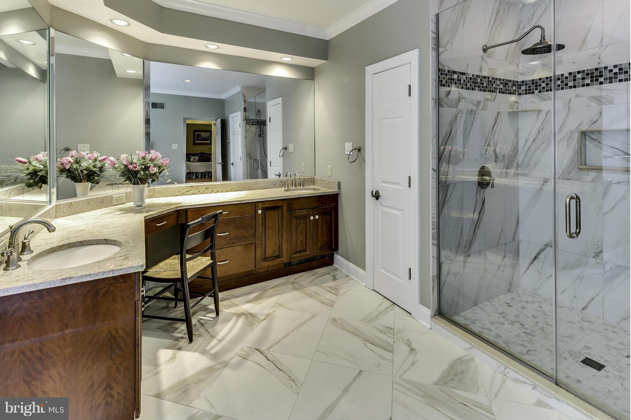 10430 Kingsbridge Road Ellicott City, MD 21042 - Photo 18 of 30 Bath (Master)