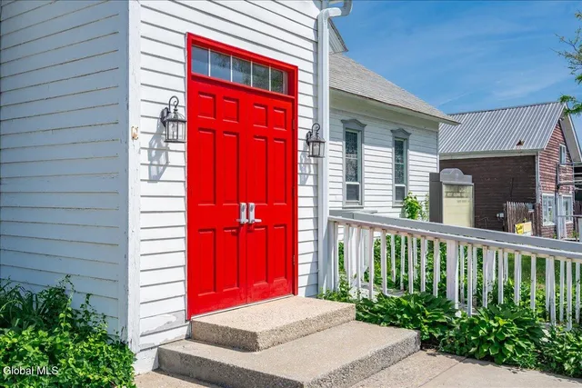 $200,000 | 55 Main Street, Queensbury, NY 12804