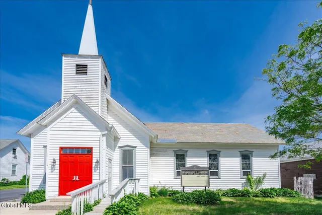 $200,000 | 55 Main Street, Queensbury, NY 12804