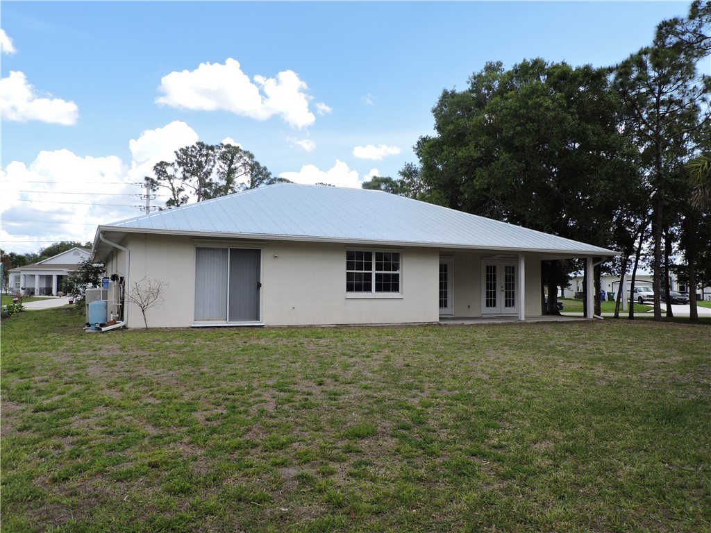 671 Concha Drive Sebastian, FL 32958 - Photo 28 of 33