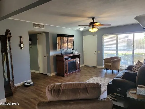 $3,200 | 9702 West Campana Drive, Sun City, AZ 85351
