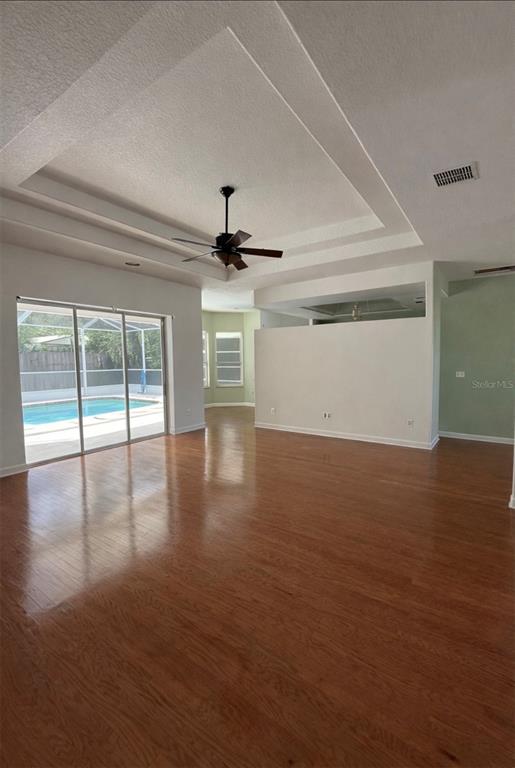 9460 Hayward Road Spring Hill, FL 34608 - Photo 5 of 20