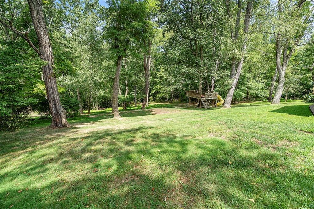 213 Guyasuta Road Pittsburgh, PA 15215 - Photo 2 of 25 Gallery Image 2