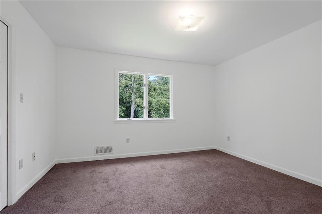 213 Guyasuta Road Pittsburgh, PA 15215 - Photo 17 of 25 Gallery Image 17