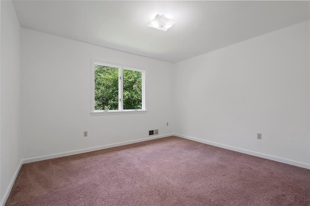 213 Guyasuta Road Pittsburgh, PA 15215 - Photo 19 of 25 Gallery Image 19