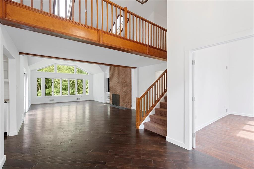 213 Guyasuta Road Pittsburgh, PA 15215 - Photo 4 of 25 Gallery Image 4