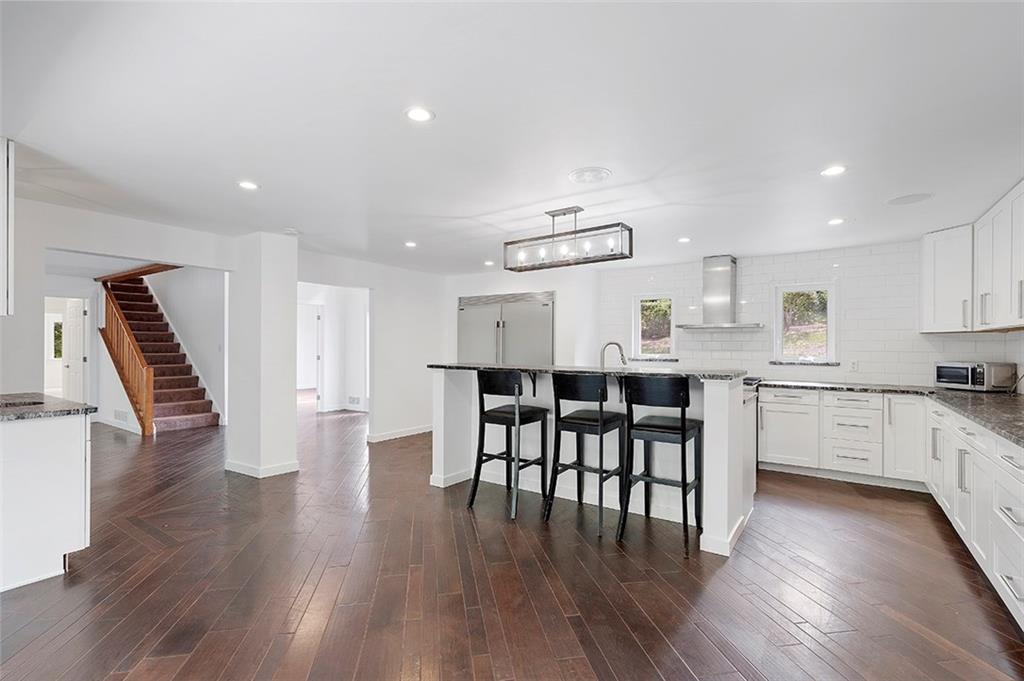 213 Guyasuta Road Pittsburgh, PA 15215 - Photo 8 of 25 Gallery Image 8