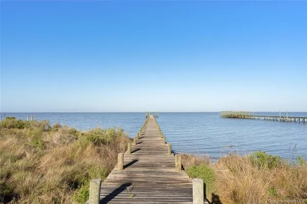 $550,000 | 316 Calcasieu Lake Drive, Lake Charles, LA 70607