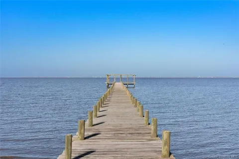 $575,000 | 316 Calcasieu Lake Drive, Lake Charles, LA 70607