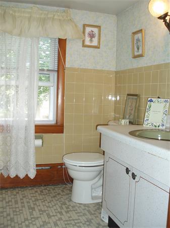 563 Ralph Talbot Street Weymouth, MA 02190 - Photo 20 of 26 Gallery Image 20
