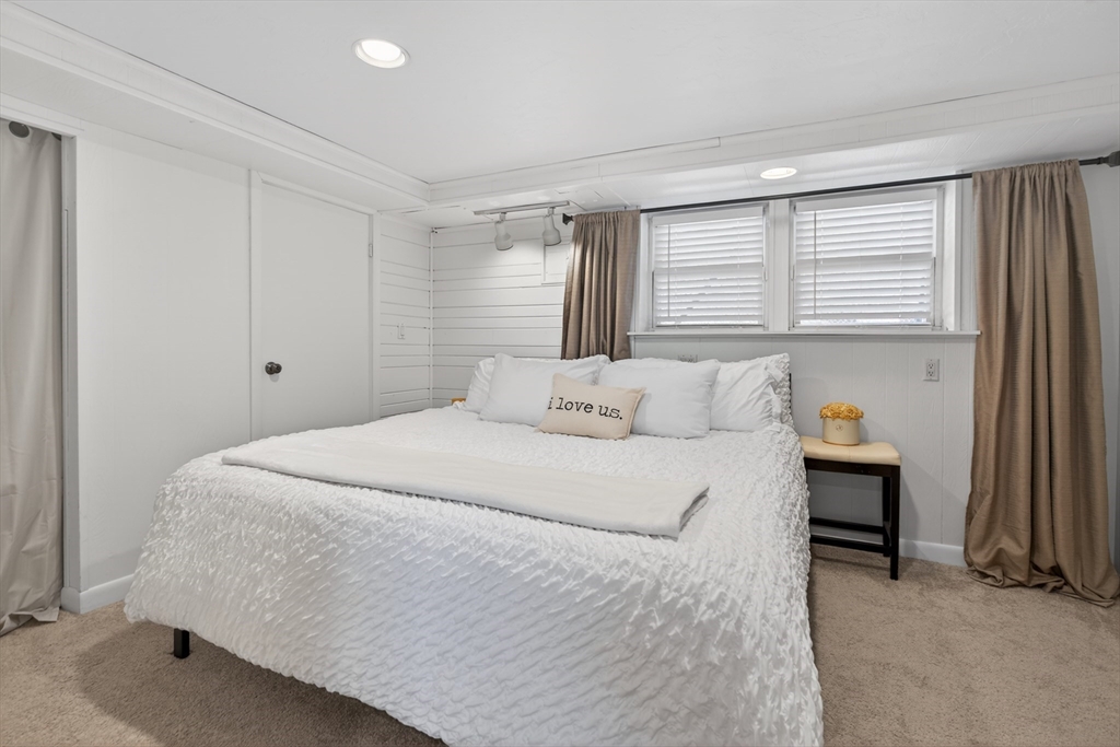 4 Park River Street Needham, MA 02494 - Photo 37 of 41