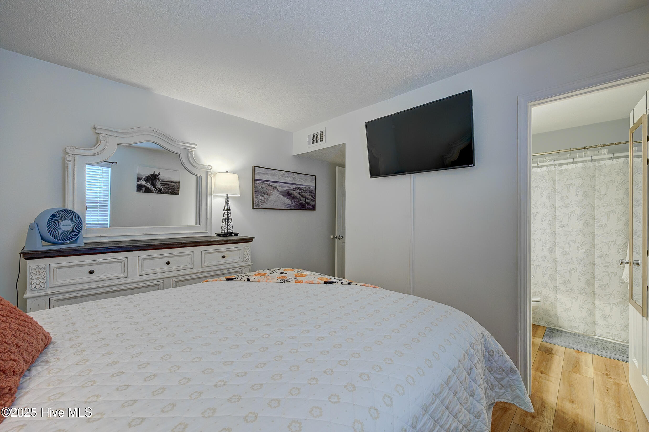 10166 Beach Drive Southwest, Unit 5101 Calabash, NC 28467 - Photo 25 of 36 10166BeachDriveSWUnit5-101(26)