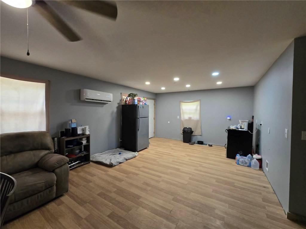 101 North 8th Street Clinton, MO 64735 - Photo 4 of 9