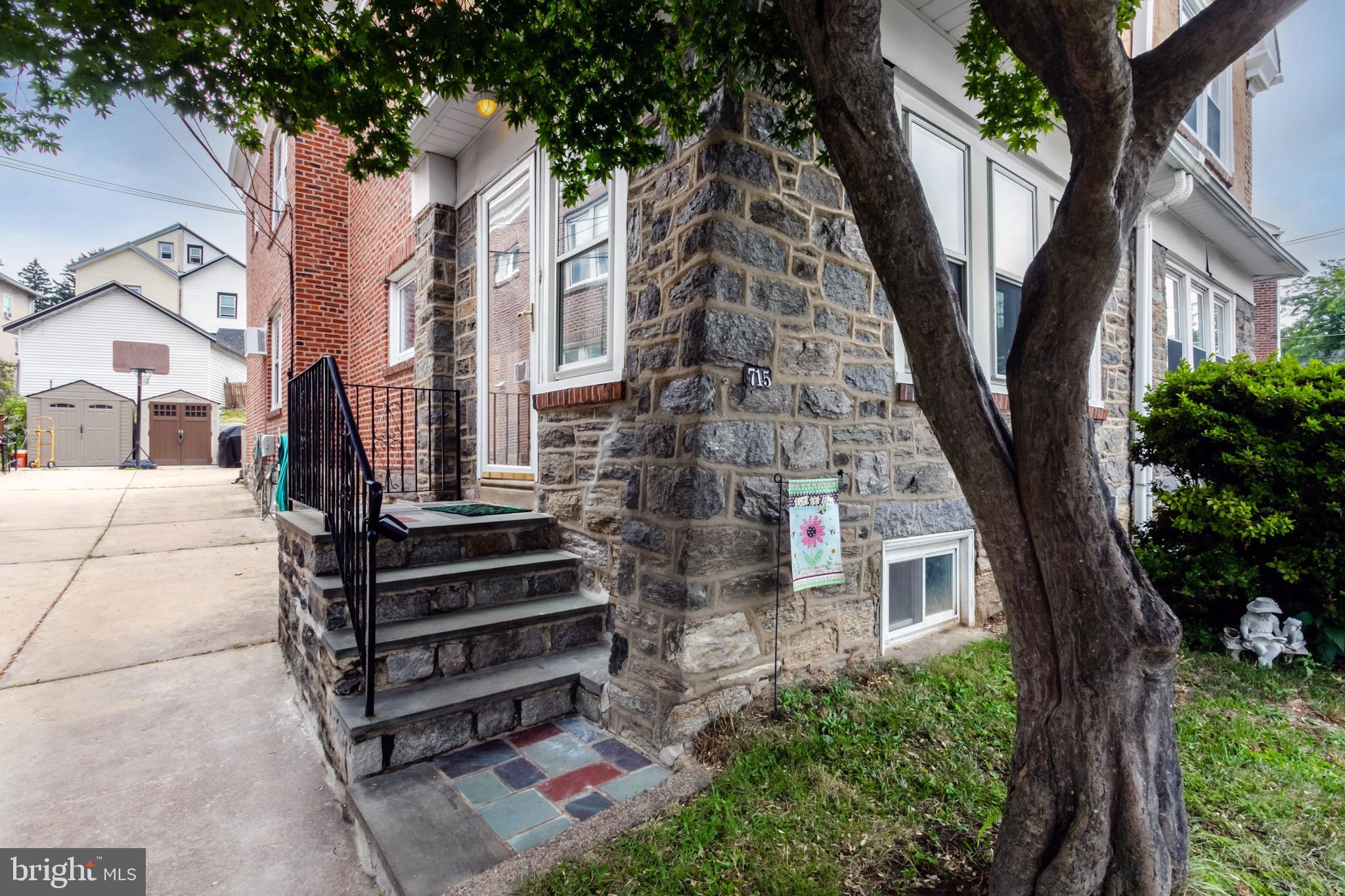715 Stanbridge Road Drexel Hill, PA 19026 - Photo 3 of 45 Gallery Image 3