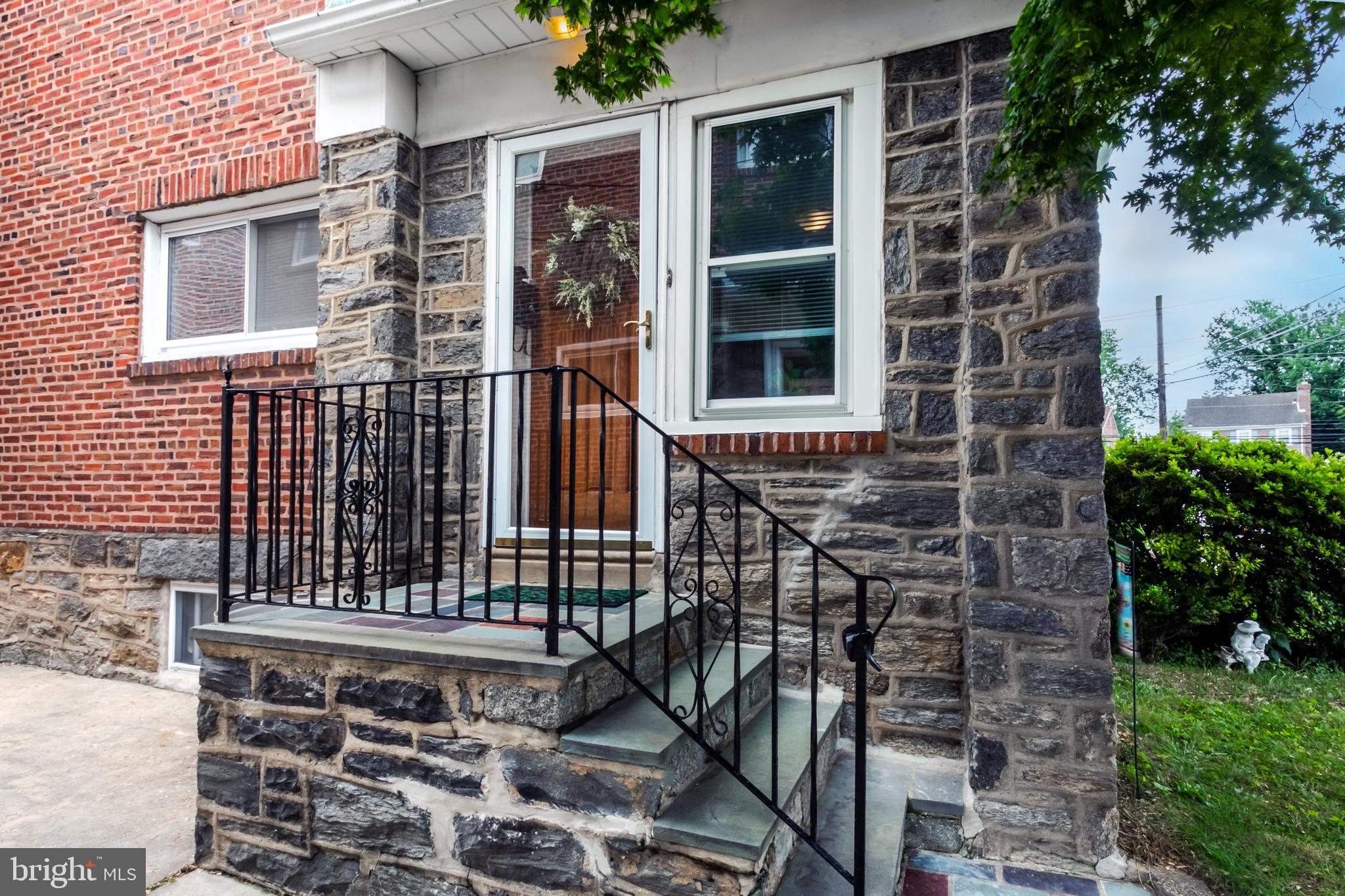715 Stanbridge Road Drexel Hill, PA 19026 - Photo 4 of 45 Gallery Image 4