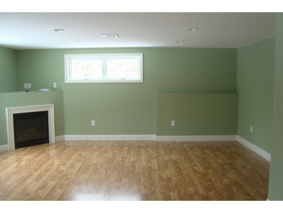 37 Clement Road New Hampton, NH 03256 - Photo 6 of 9