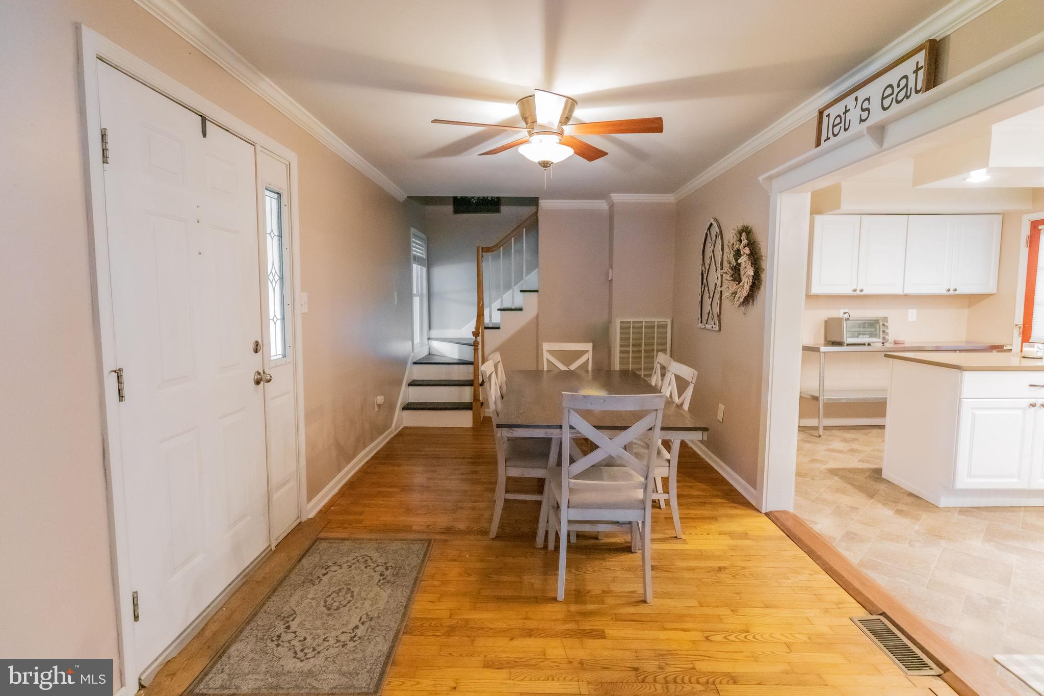 6902 Williamsport Pike Falling Waters, WV 25419 - Photo 4 of 22