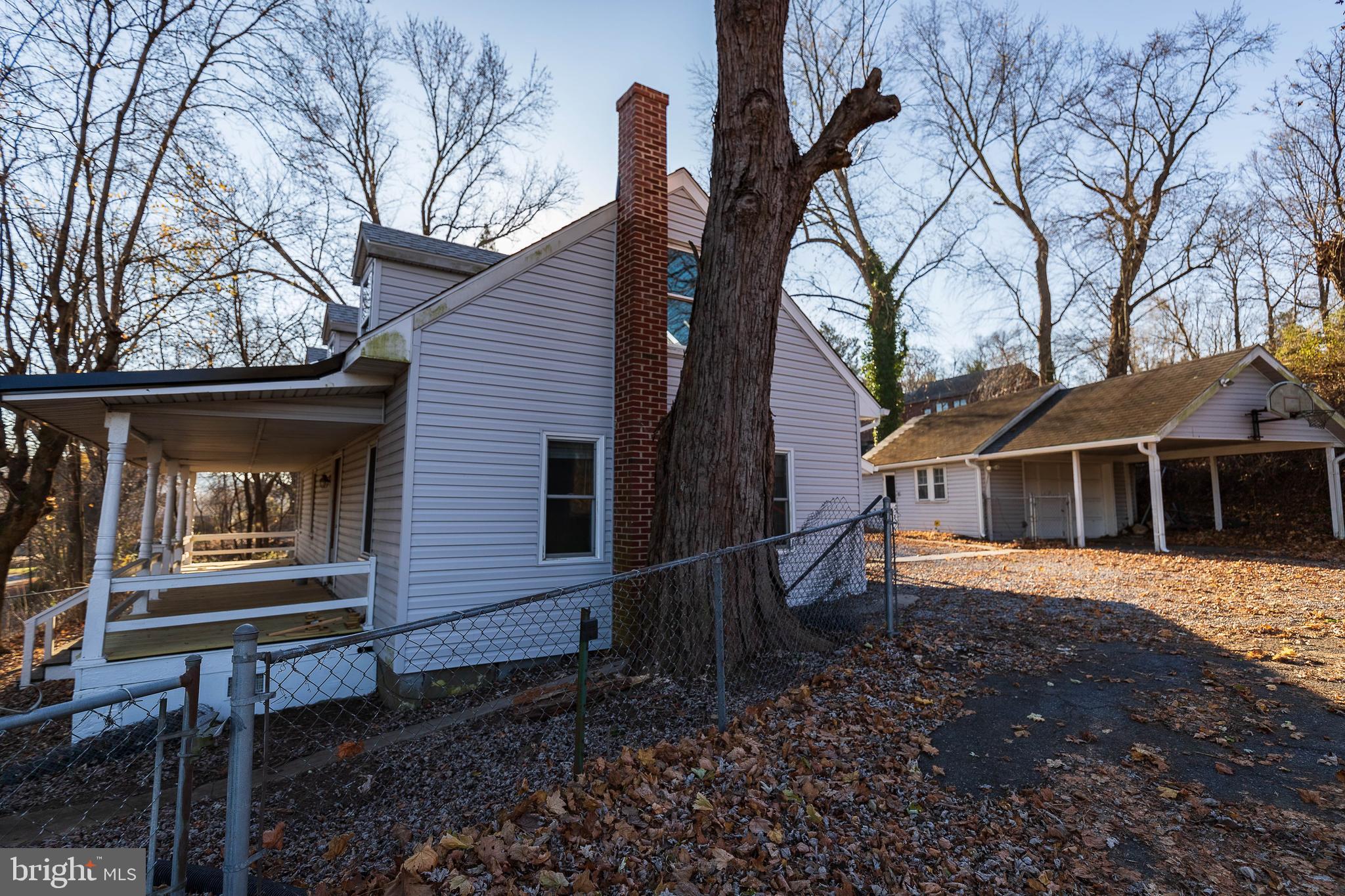 6902 Williamsport Pike Falling Waters, WV 25419 - Photo 7 of 22