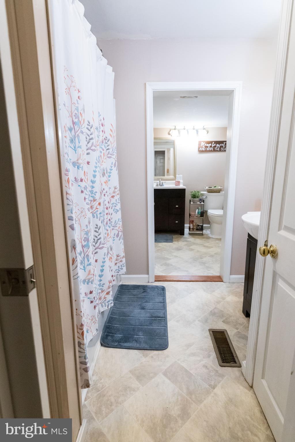 6902 Williamsport Pike Falling Waters, WV 25419 - Photo 8 of 22