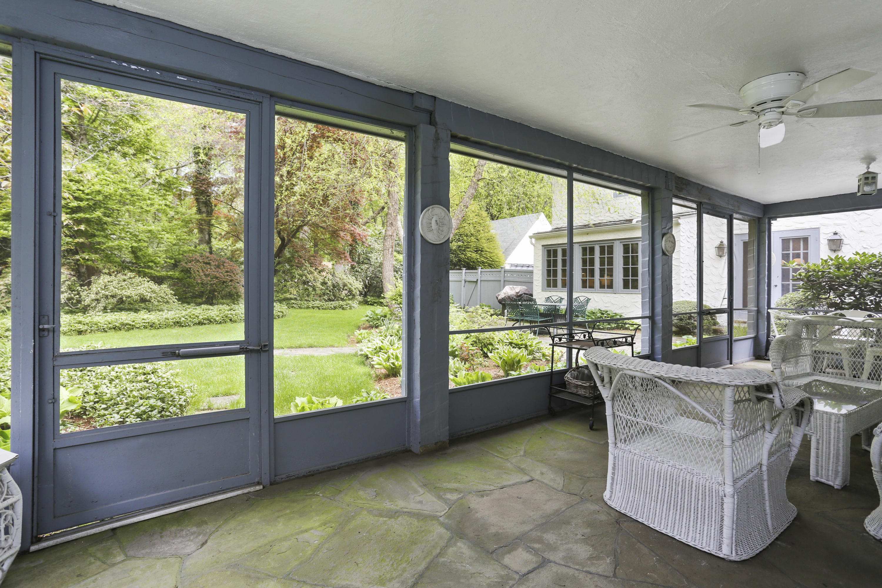 5 Meadowbrook Road Darien, CT 06820 - Photo 33 of 40