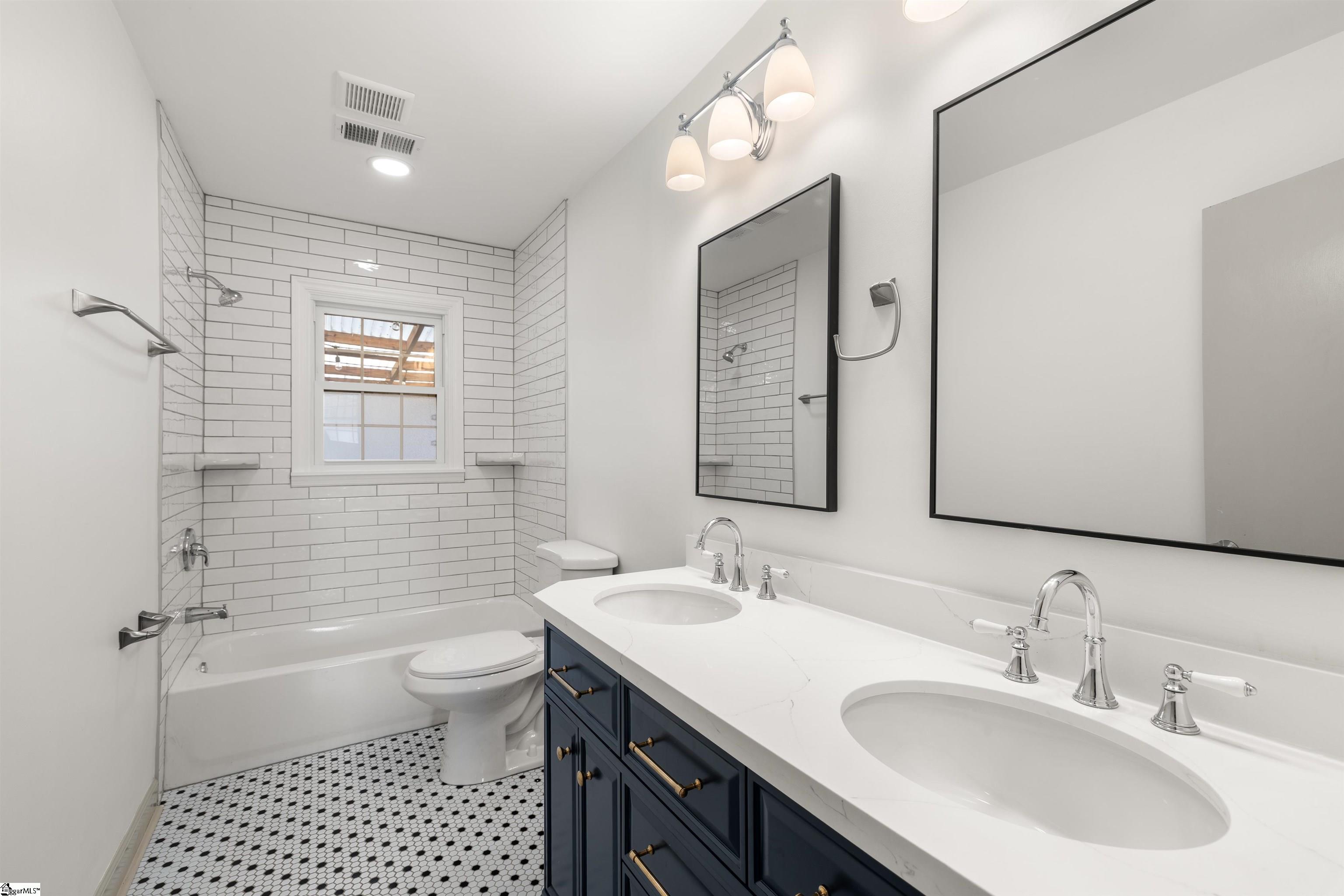 1 Alpine Drive Taylors, SC 29687 - Photo 16 of 37