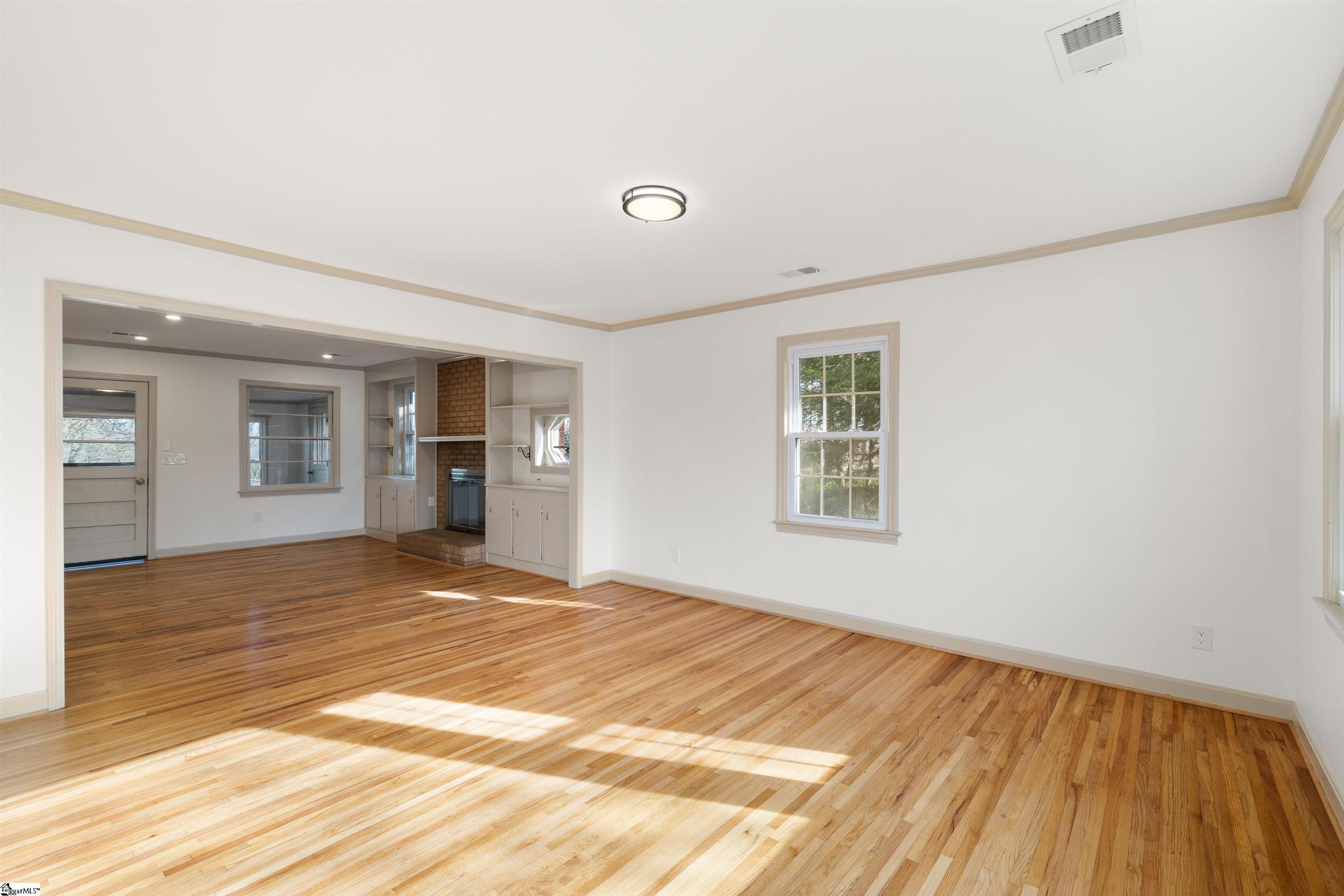 1 Alpine Drive Taylors, SC 29687 - Photo 4 of 37