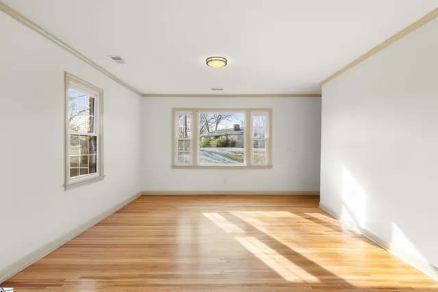 $375,000 | 1 Alpine Drive, Taylors, SC 29687