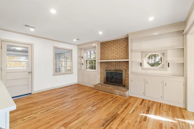 $375,000 | 1 Alpine Drive, Taylors, SC 29687