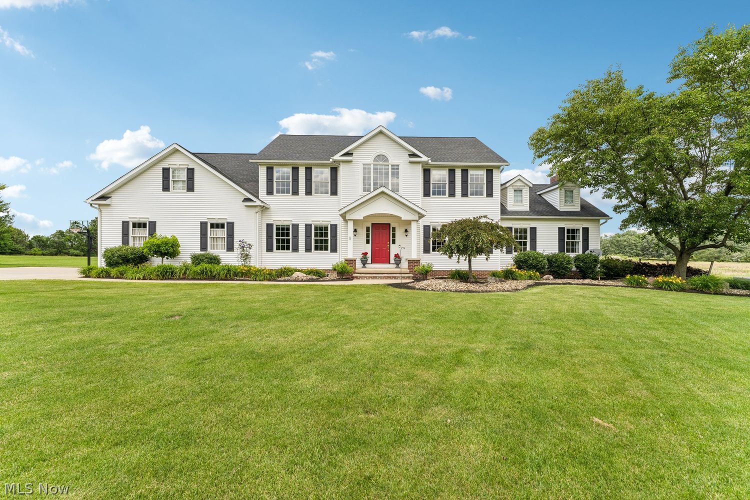 2271 Granger Road Medina, OH 44256 - Photo 2 of 48