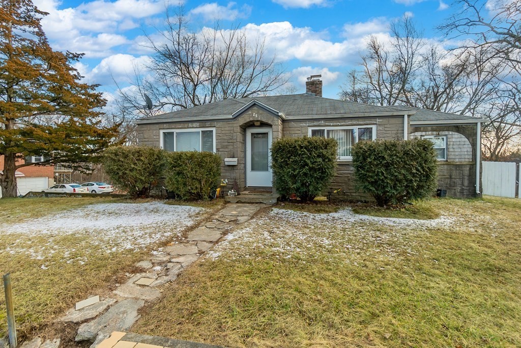 25 Plum Street Springfield, MA 01109 - Photo 1 of 35 Gallery Image 1