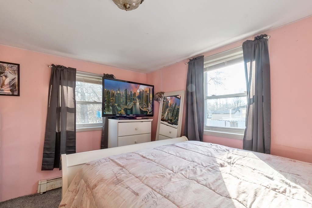 25 Plum Street Springfield, MA 01109 - Photo 16 of 35 Gallery Image 16