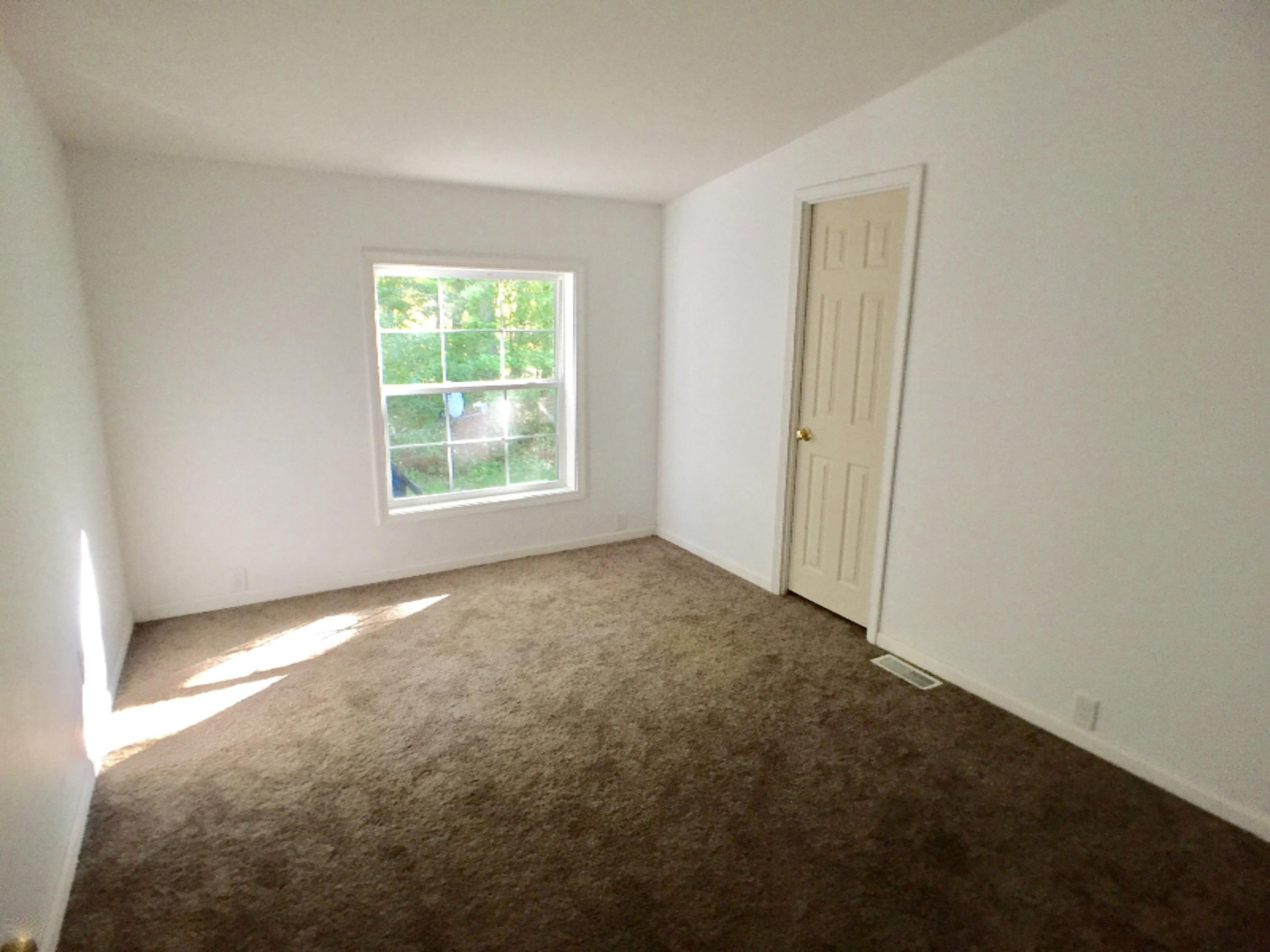 11500 Hall Road Ravenna, MI 49451 - Photo 9 of 19 Photo Oct 13, 11 00 10 AM