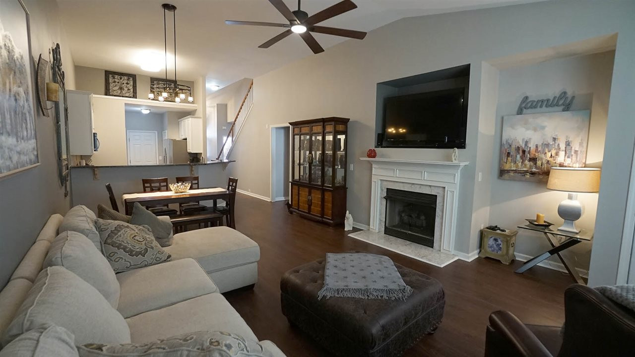 10501 Dapping Drive Raleigh, NC 27614 - Photo 5 of 20 Family Room