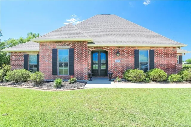 $639,000 | 5931 South 40 Court, Iowa, LA 70647