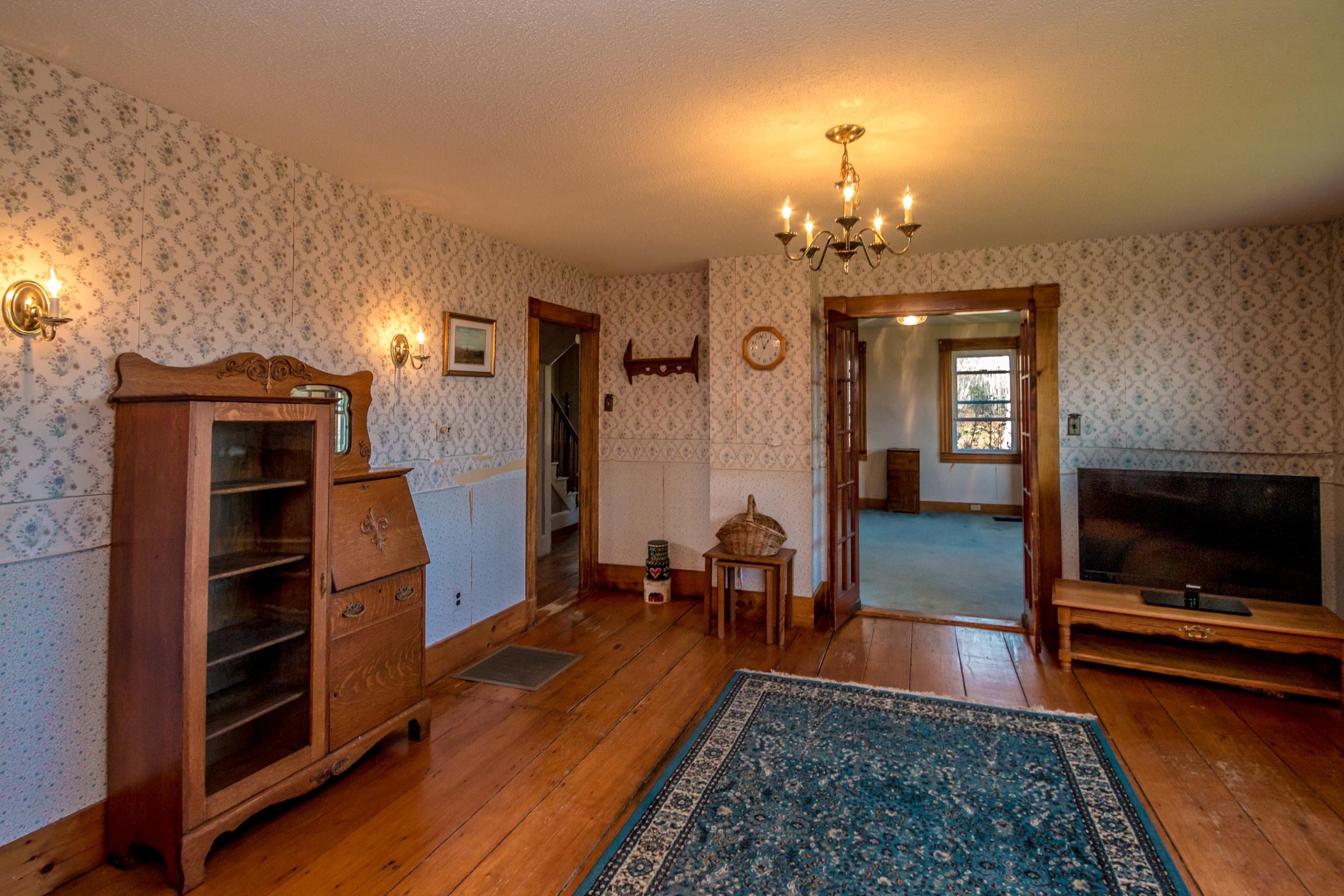 243 West Main Street Lunenburg, VT 05906 - Photo 17 of 35