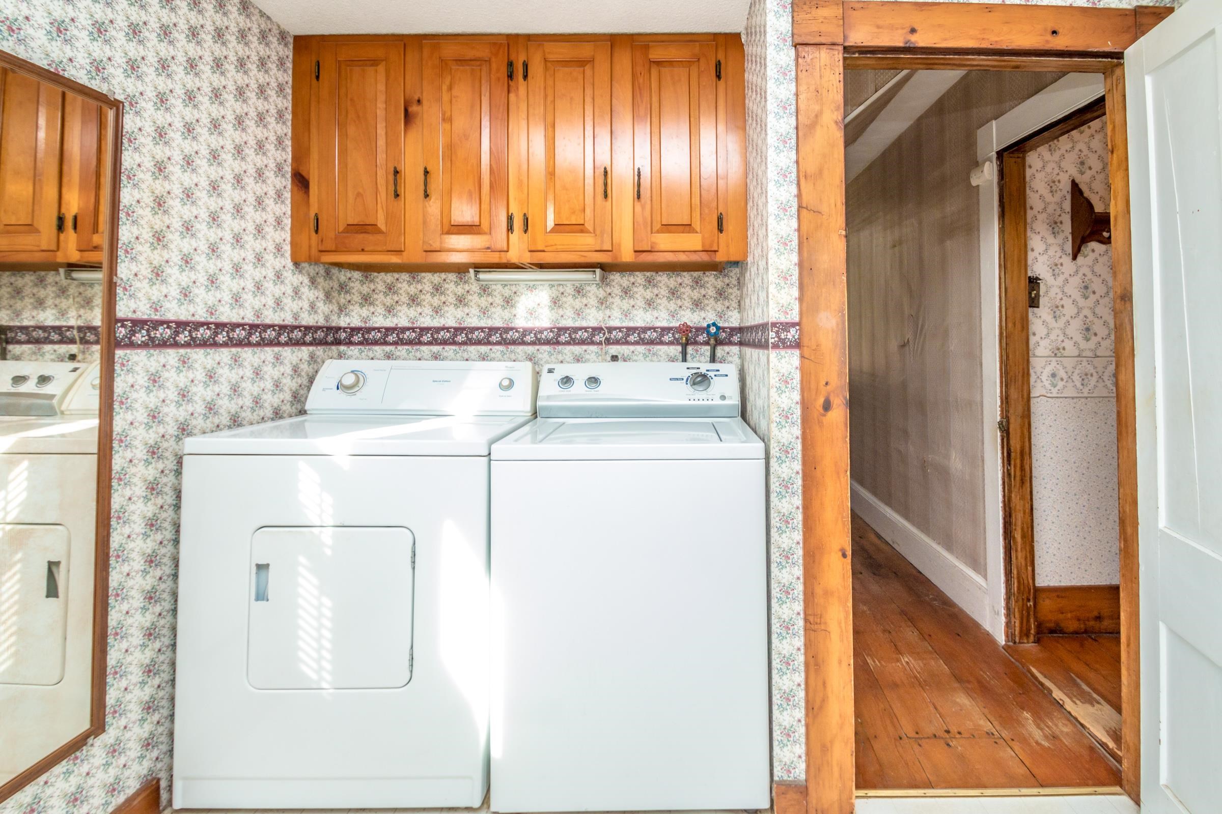 243 West Main Street Lunenburg, VT 05906 - Photo 21 of 35