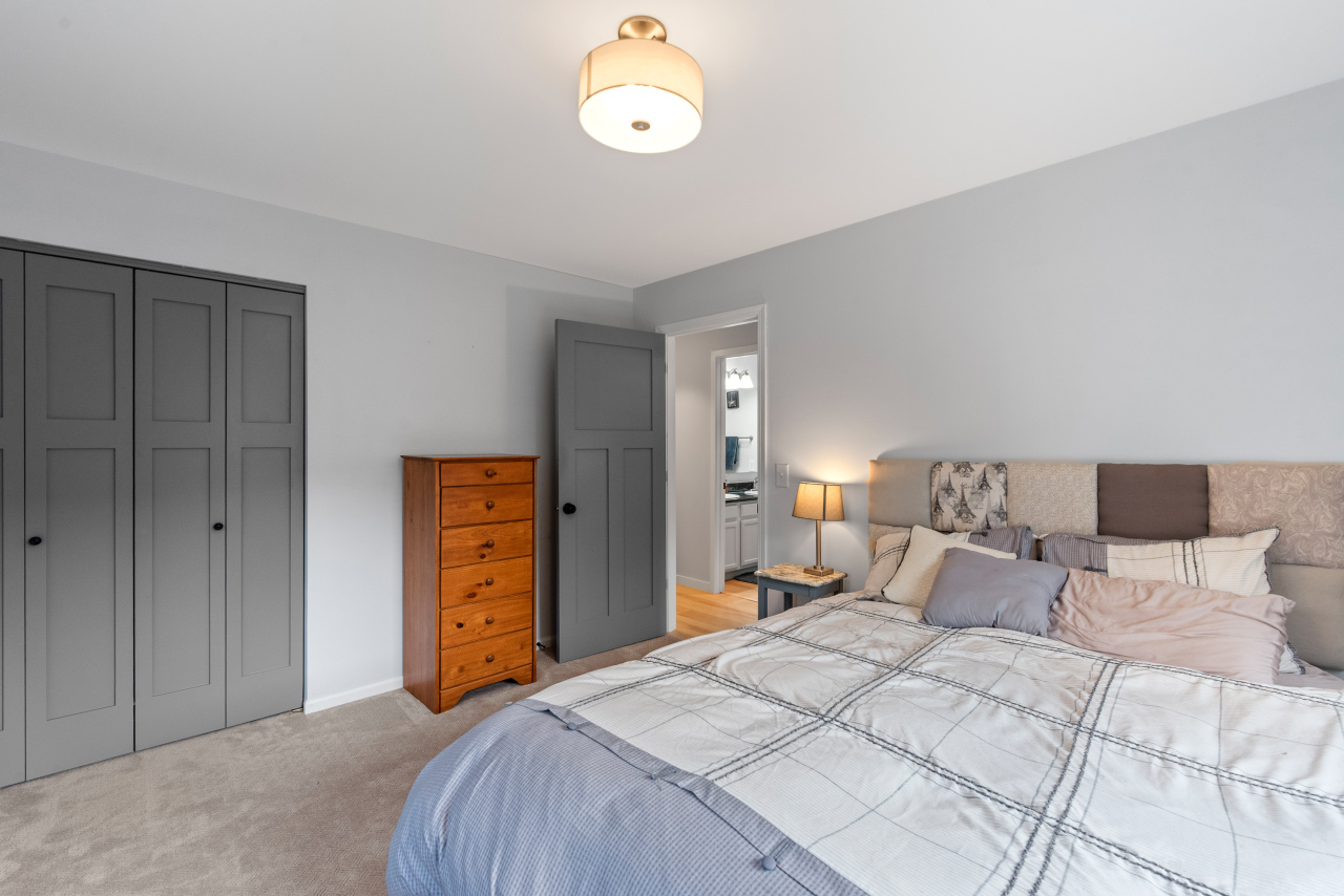 116 East Freistadt Road, Unit B Thiensville, WI 53092 - Photo 19 of 22 Bedroom #3