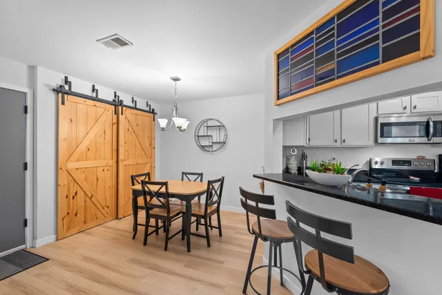 $225,000 | 116 East Freistadt Road, Unit B, Thiensville, WI 53092