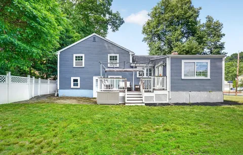$879,900 | 46 Windsor Road, Stoneham, MA 02180