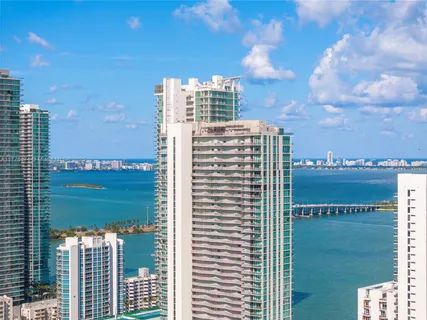 $1,900,000 | 245 Northeast 25th Street, Miami, FL 33137
