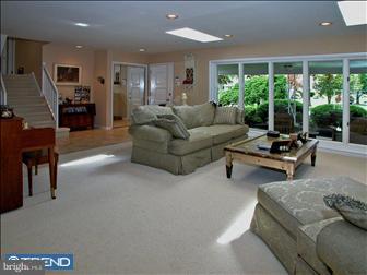 19 Durand Road Huntingdon Valley, PA 19006 - Photo 2 of 6