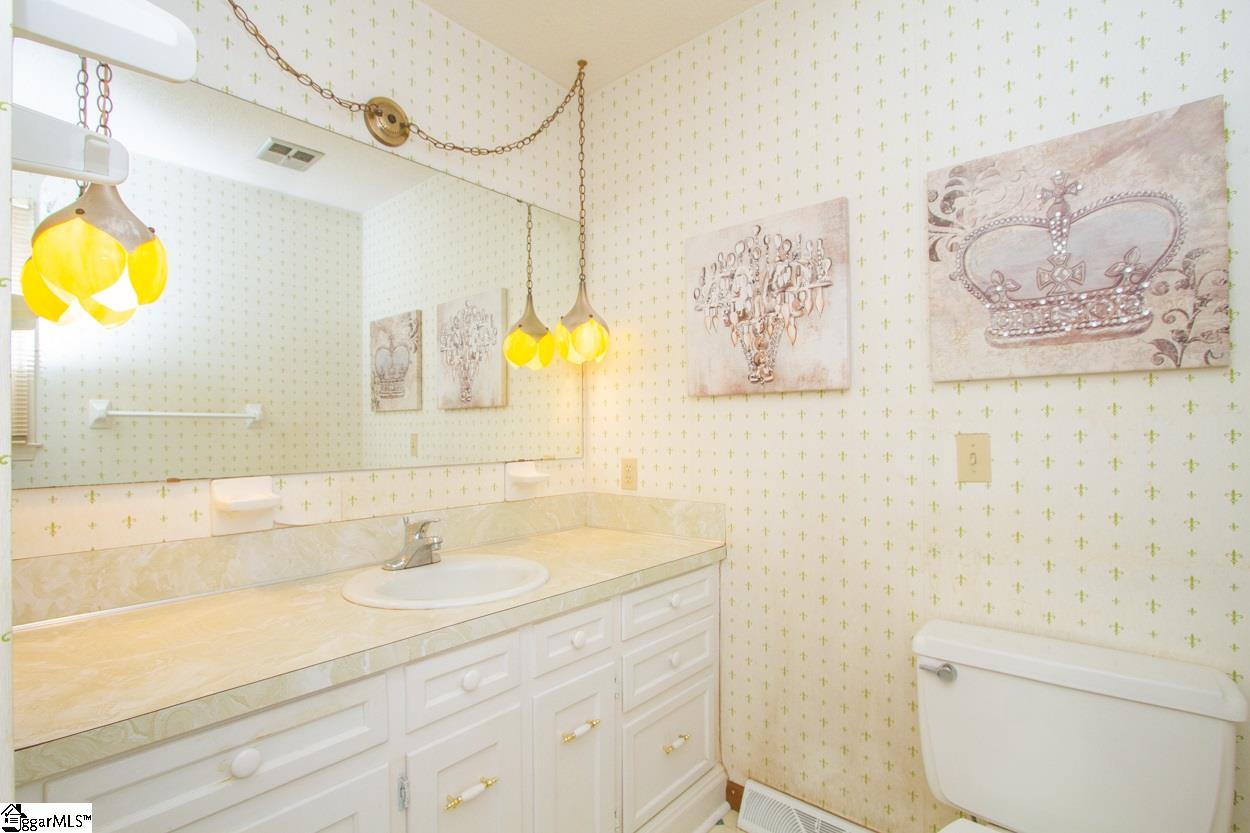 200 Chadwick Road Anderson, SC 29621 - Photo 22 of 36 Gallery Image 22