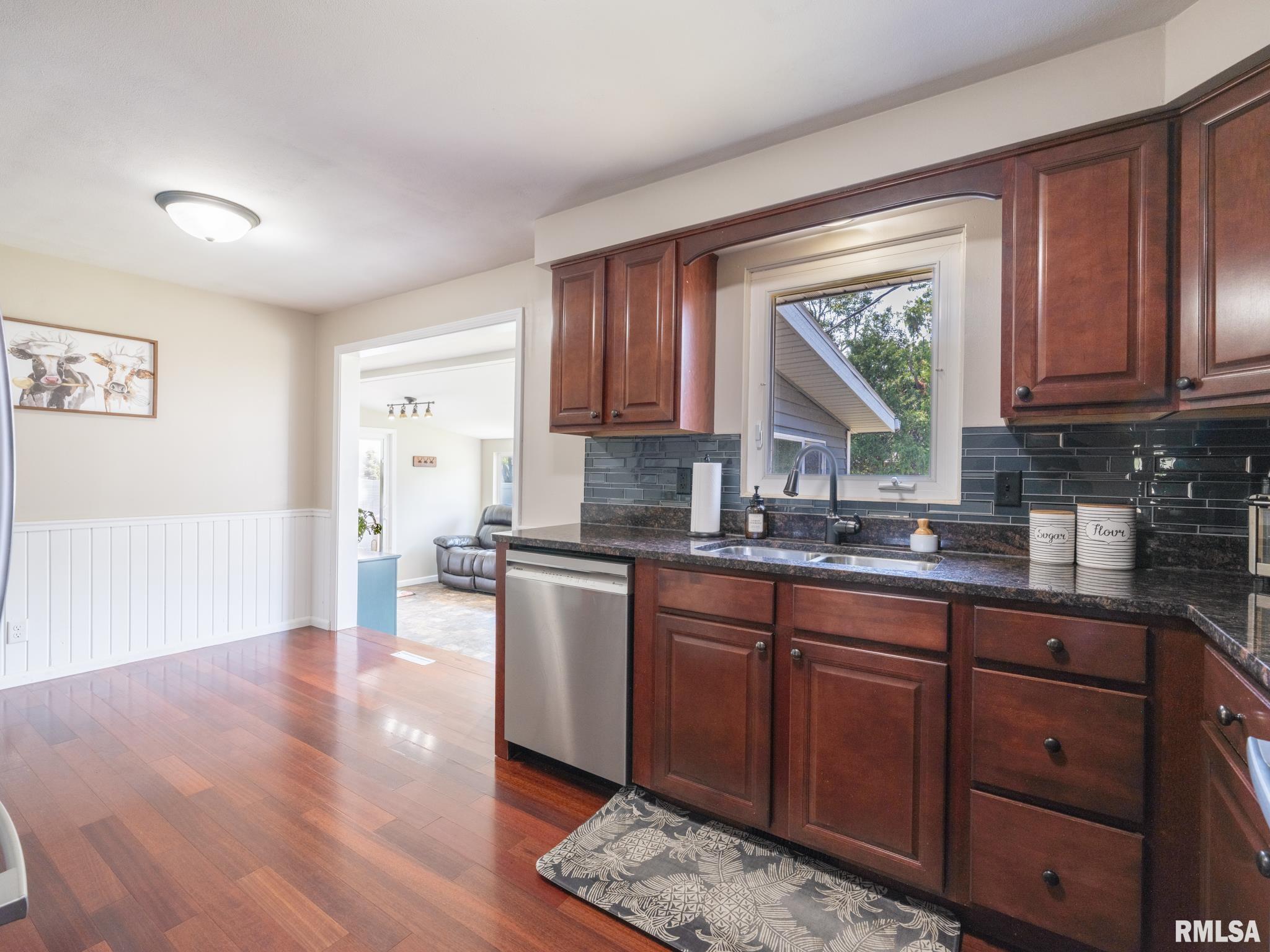 1100 Hampton Road Washington, IL 61571 - Photo 29 of 64